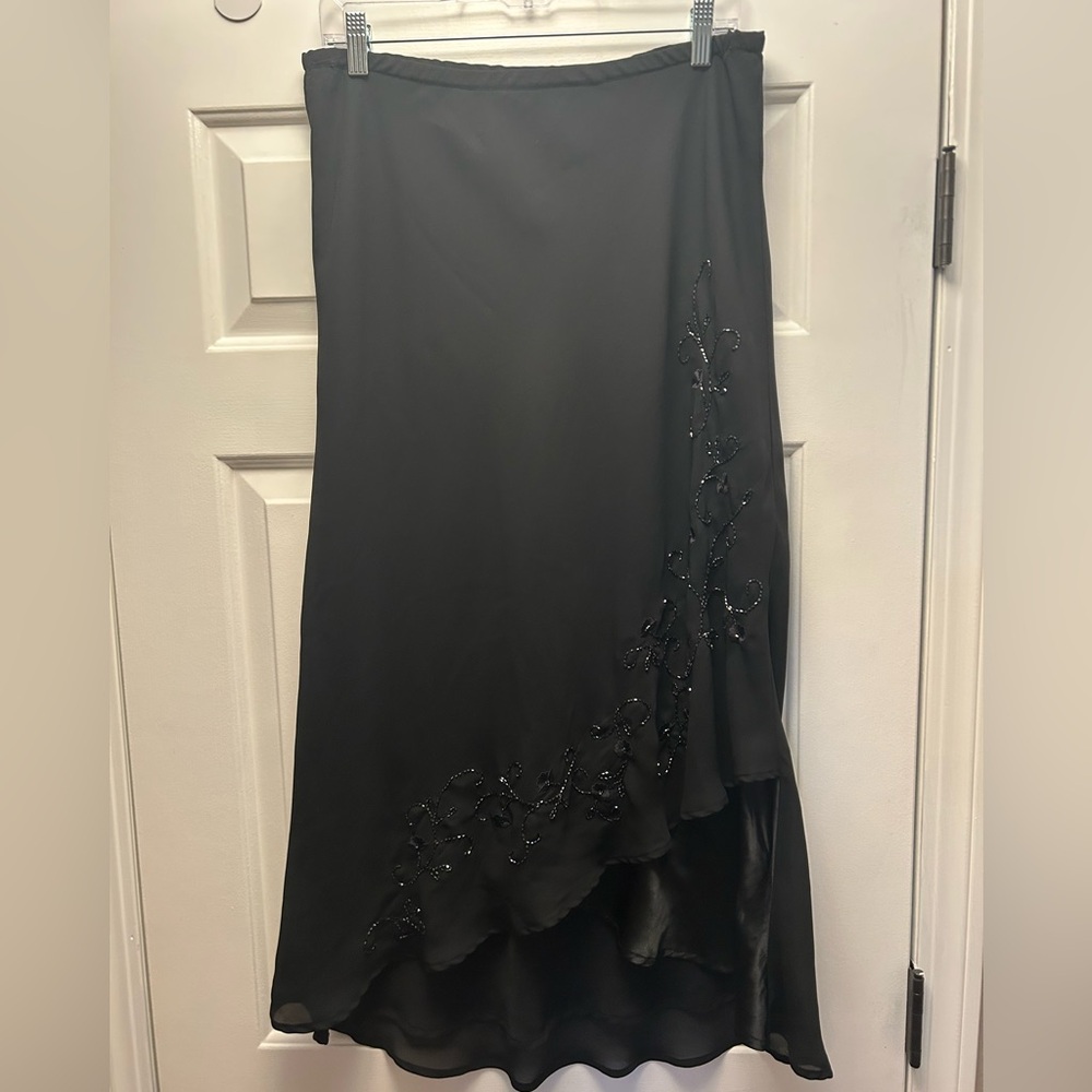 Notations skirt black Size XL with embroidery